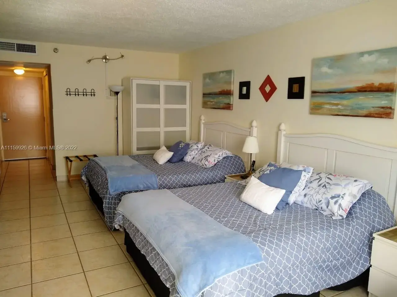 19201 Collins Ave # 908, Sunny Isles Beach FL 33160