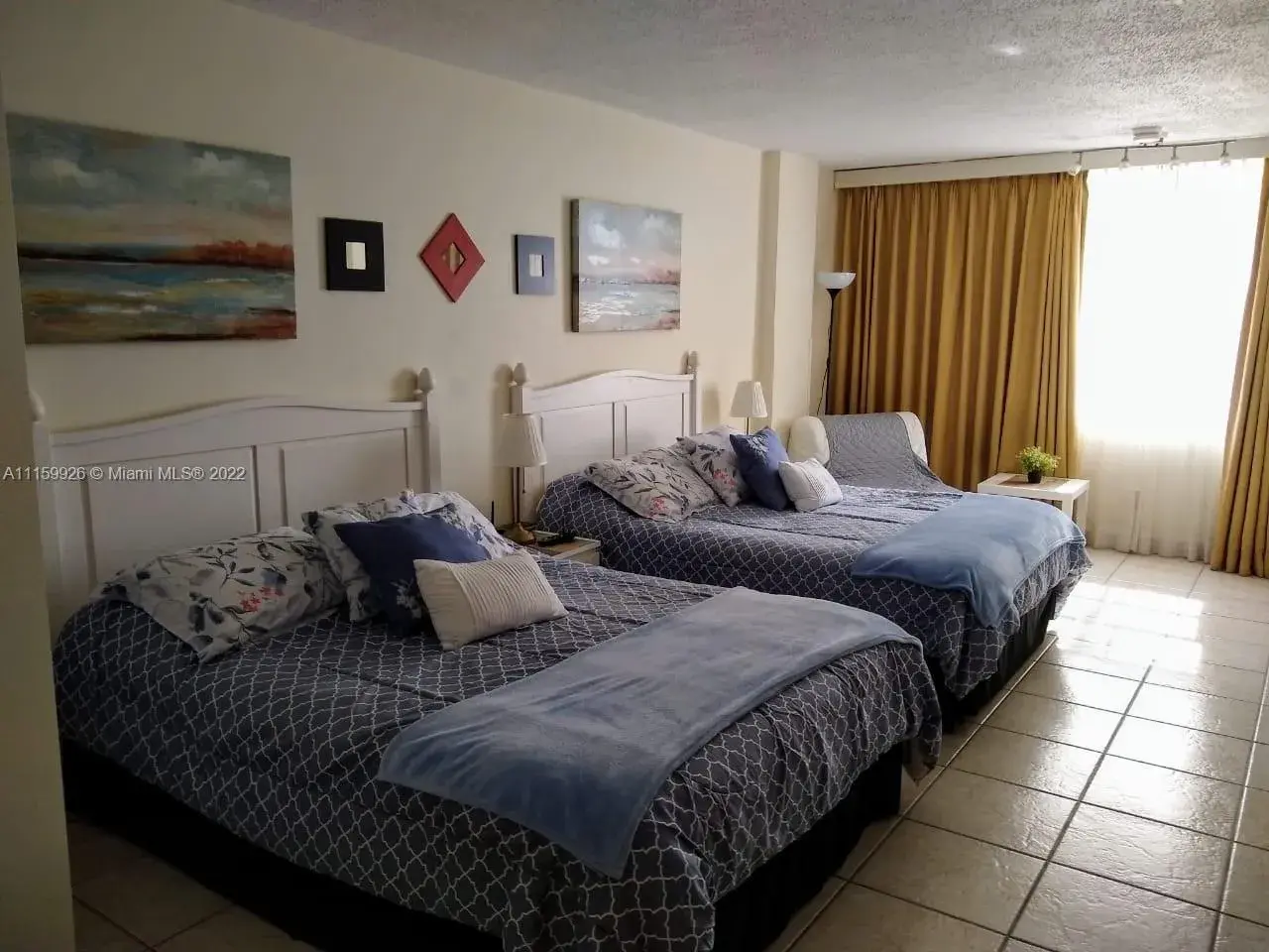 19201 Collins Ave # 908, Sunny Isles Beach FL 33160