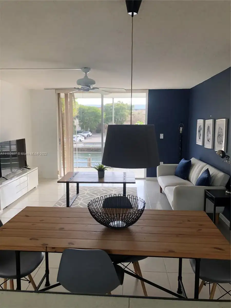 3750 NE 170th St # 208, North Miami Beach FL 33160 photo 3