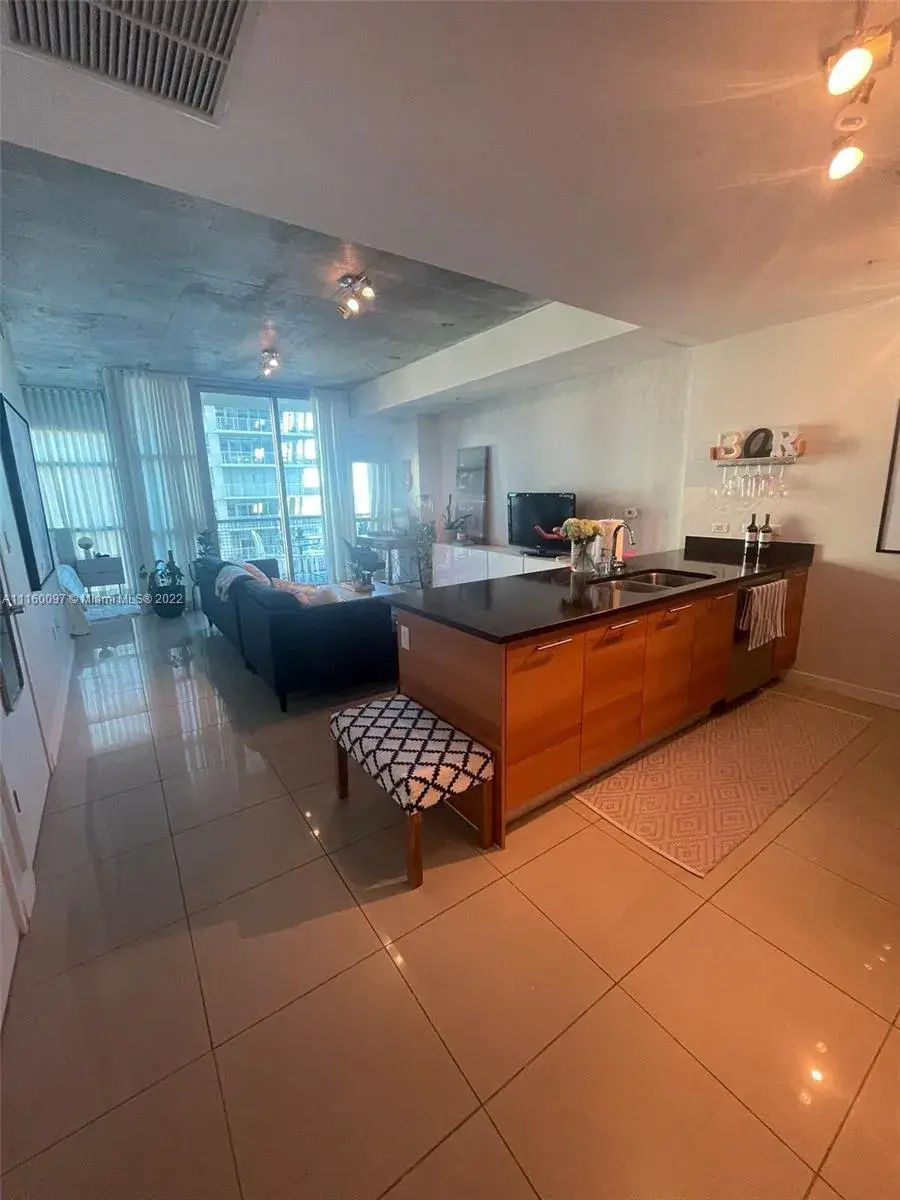 3301 NE 1st Ave # H0803, Miami FL 33137