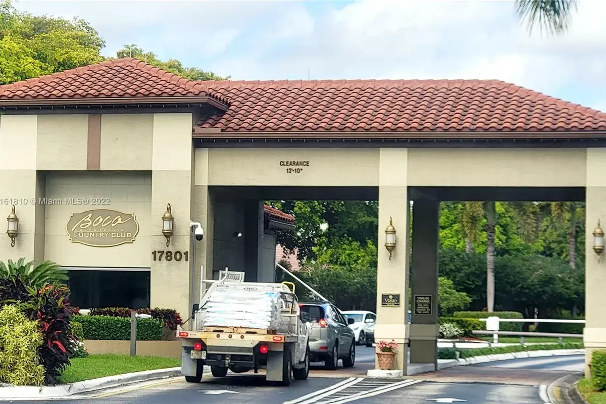 17340 Boca Club Blvd # 703, Boca Raton FL 33487