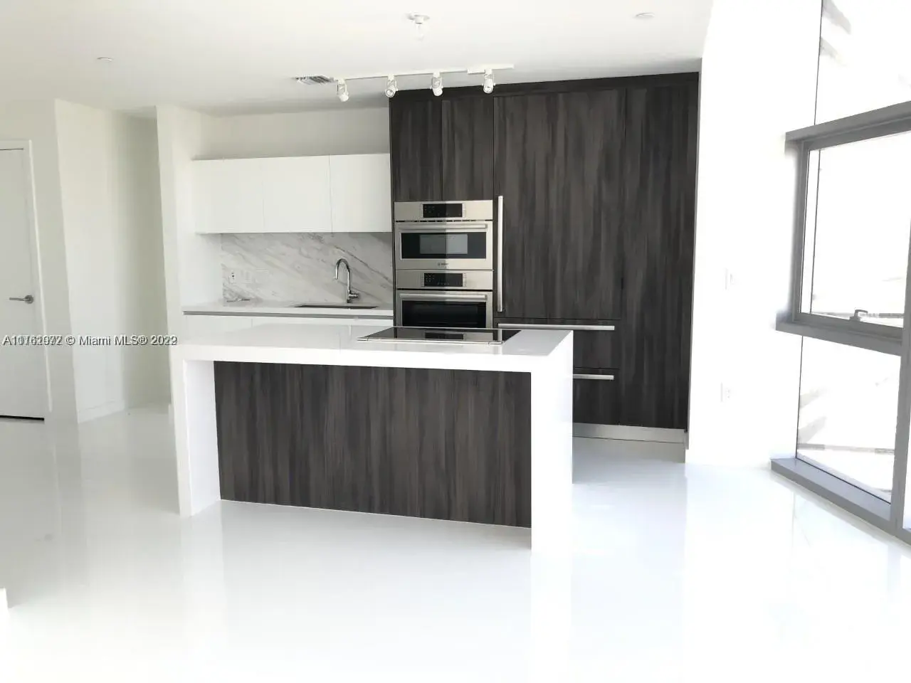 851 NE 1st Ave # 200, Miami FL 33132