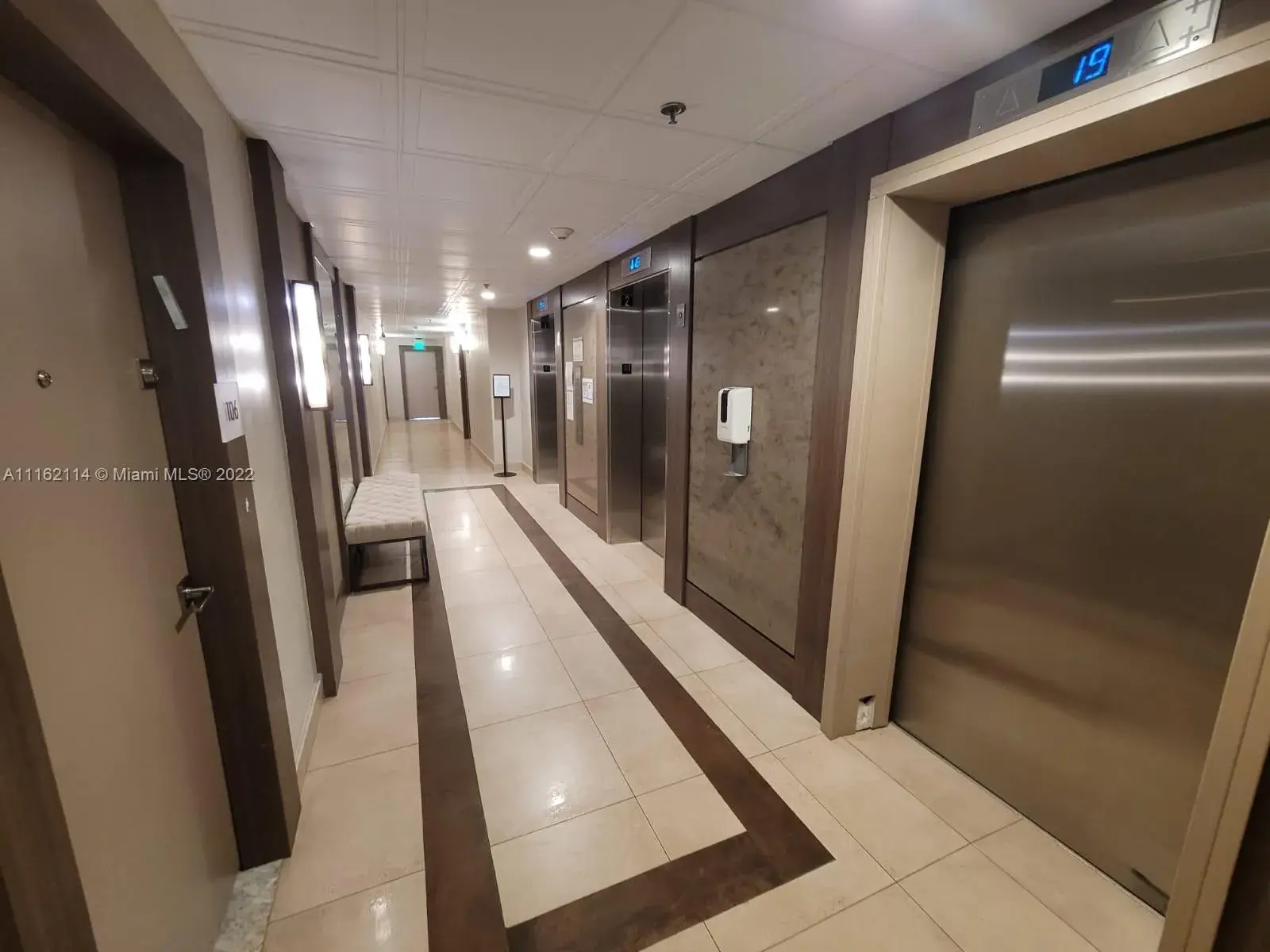 3701 N Country Club Dr # 1504, Aventura FL 33180