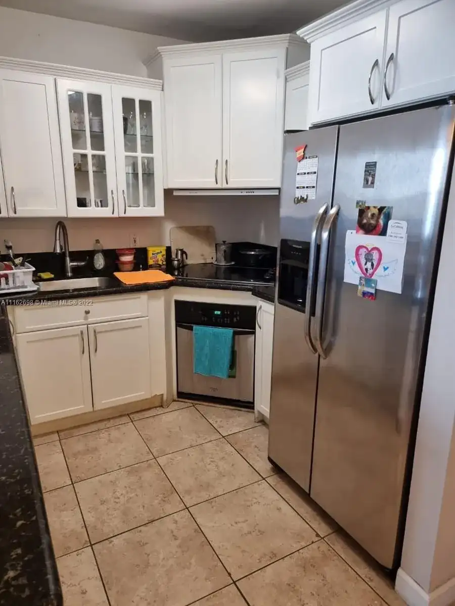7441 Wayne Ave # 2H, Miami Beach FL 33141 photo 2