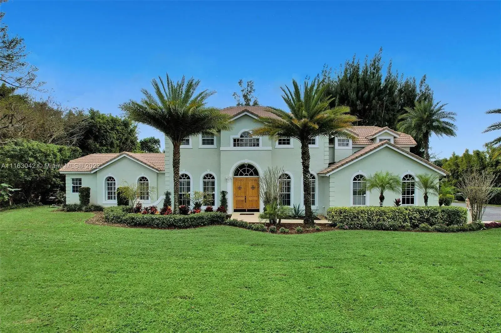 5100 NW 76th Pl, Fort Lauderdale FL 33073