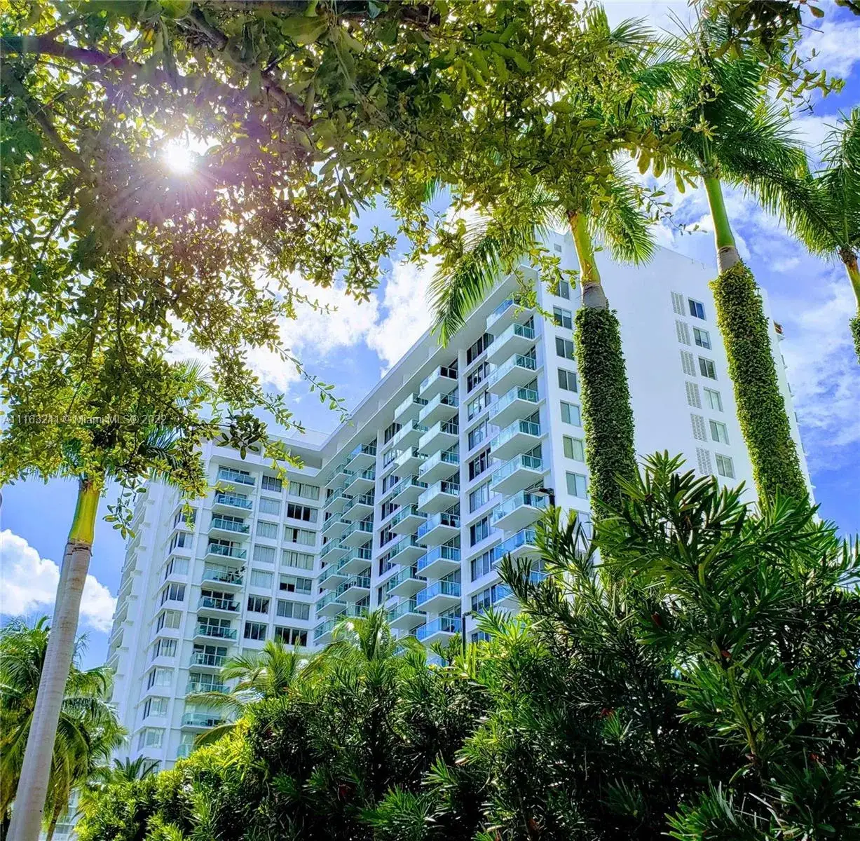 1 bedroom 1 bath Residential for sale at 1000 West Ave # 426, Miami Beach FL 33139