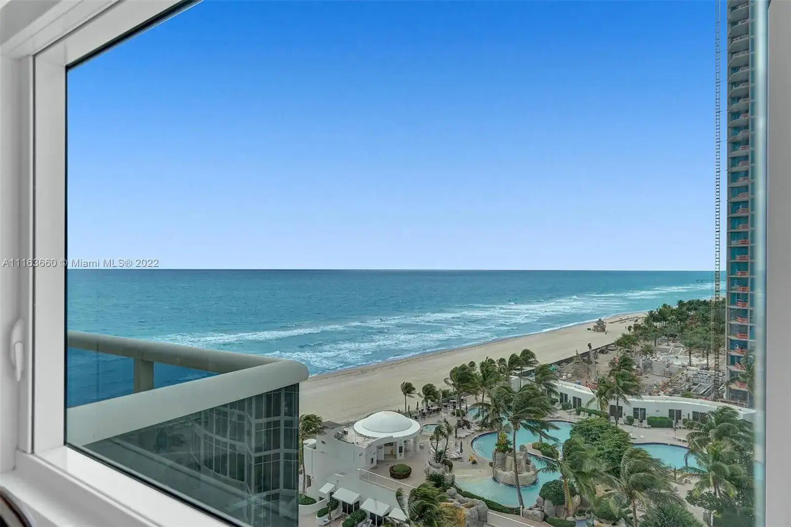 18101 Collins Ave, Sunny Isles Beach FL 33160 photo 3