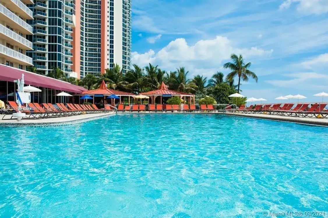 19201 Collins Ave # 428, Sunny Isles Beach FL 33160 photo 2