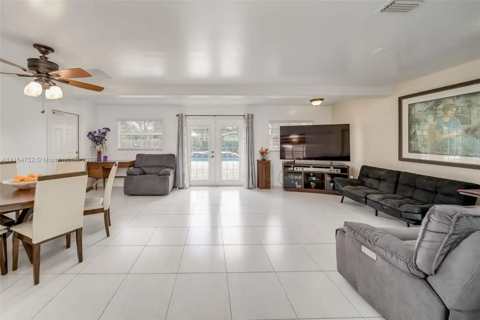 2219 N 35th Ave, Hollywood FL 33021 photo 5