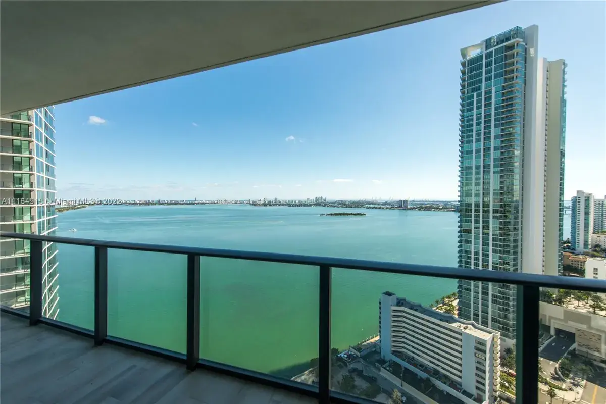 650 NE 32nd St # 2904, Miami FL 33137