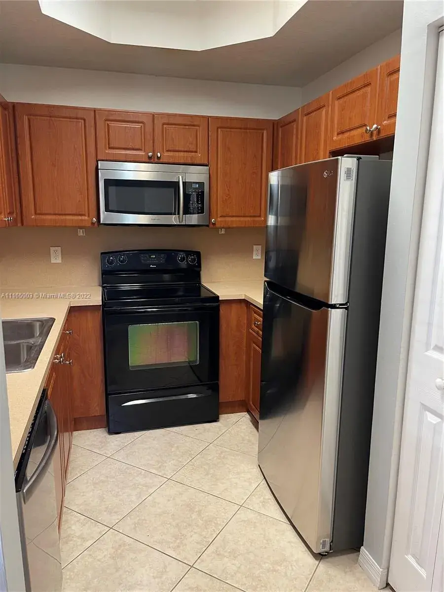 2321 Mariner Ct, Fort Lauderdale FL 33312