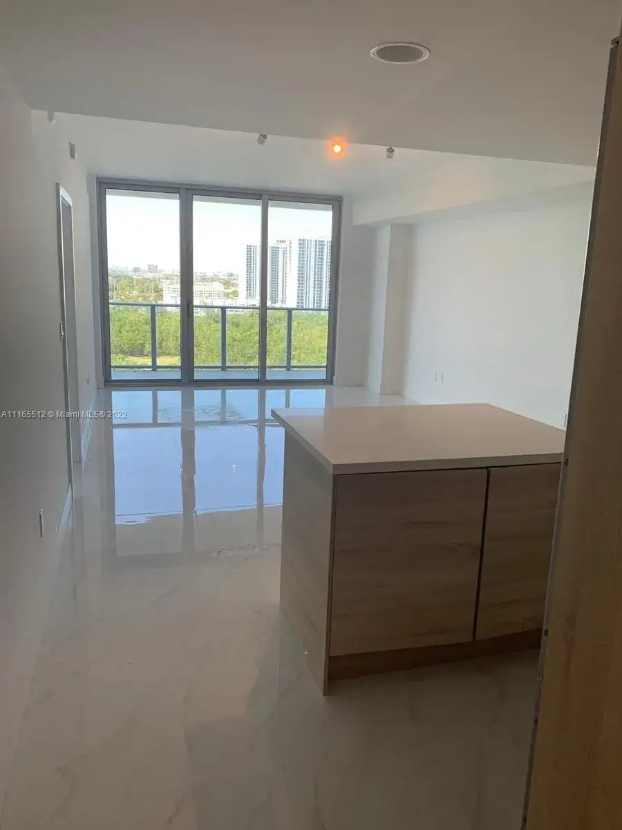 16385 Biscayne Blvd # 1502, North Miami Beach FL 33160 photo 5