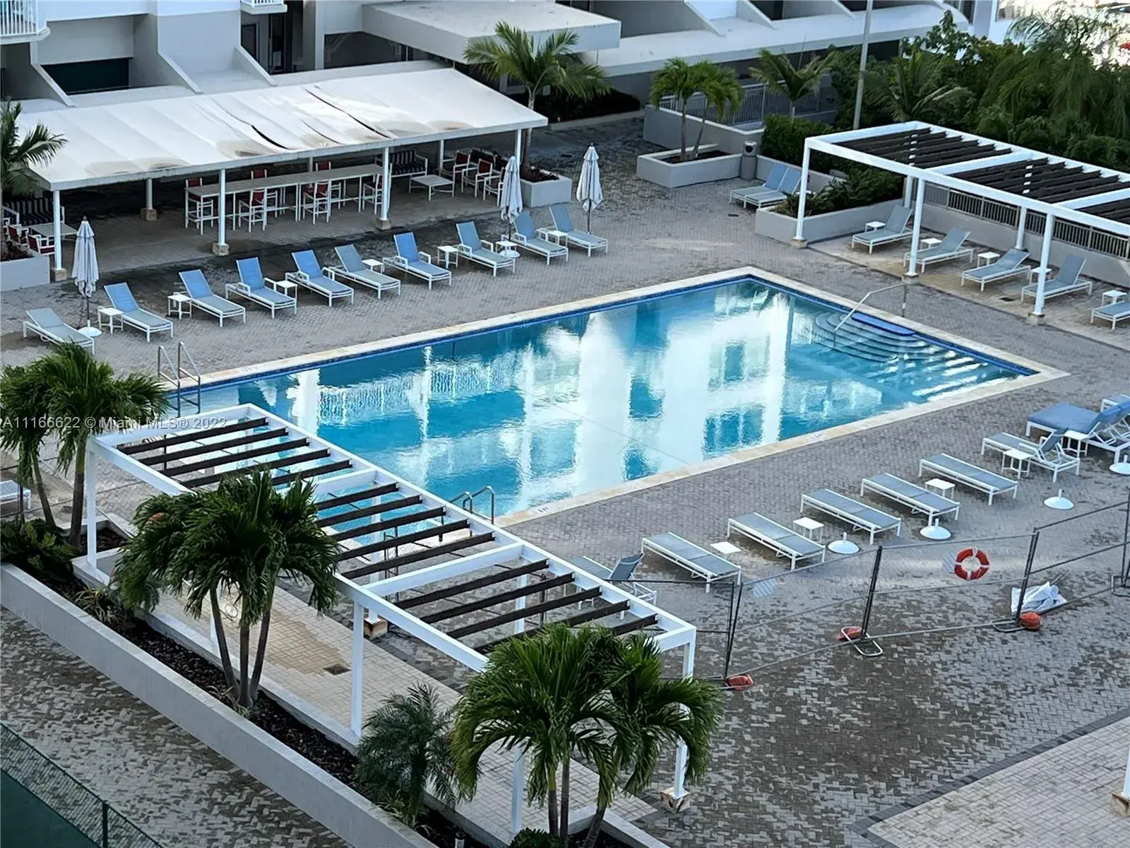 18041 Biscayne Blvd # 702, Aventura FL 33160