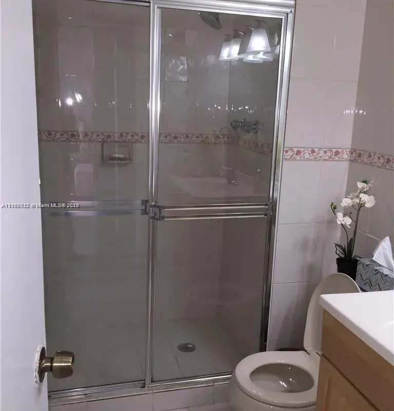 18041 Biscayne Blvd # 702, Aventura FL 33160