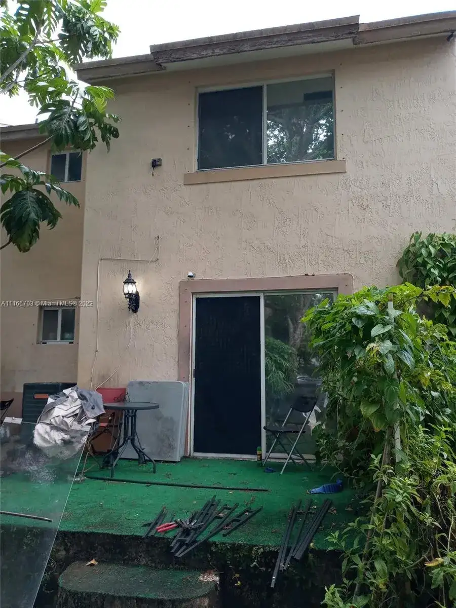 14010 NE 3rd Ct # 1, Miami FL 33161 photo 4