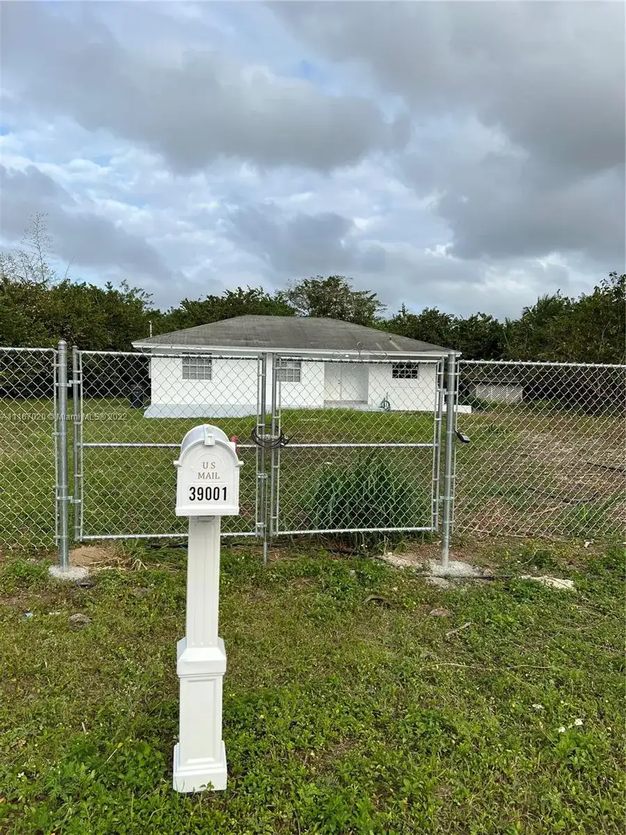 39001 SW 209th Ave, Homestead FL 33034 photo 3