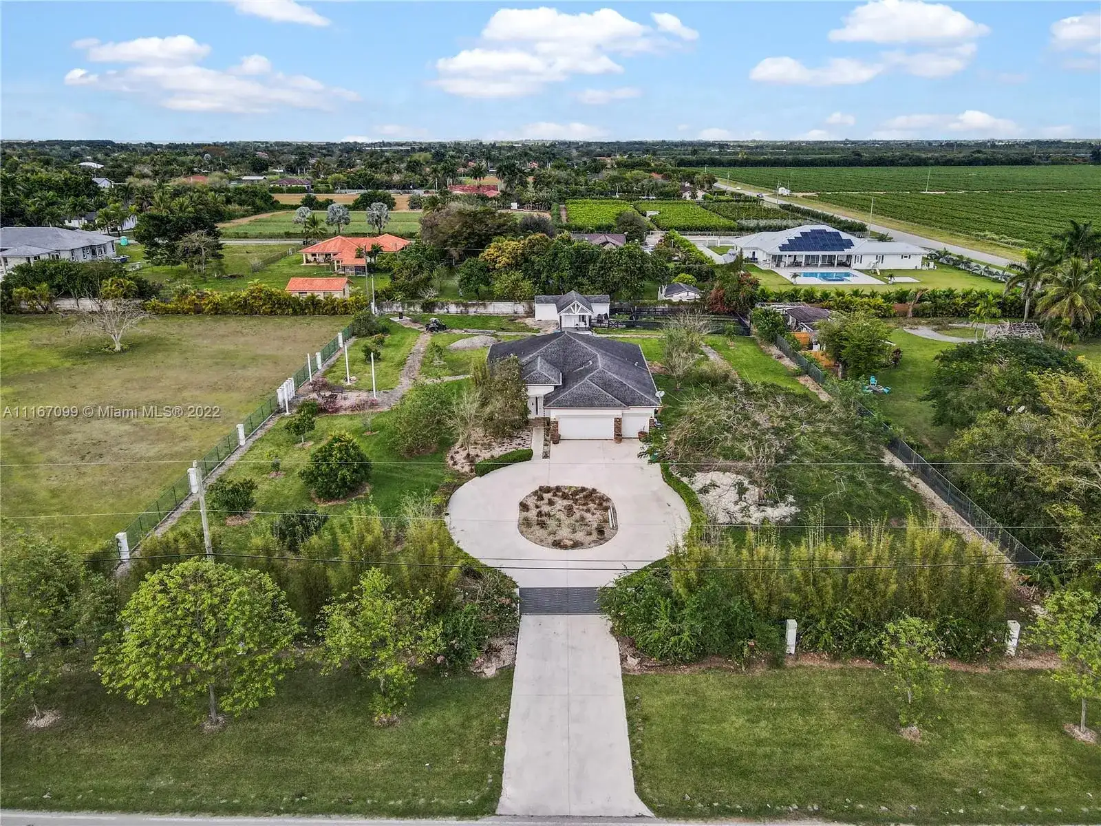 20751 SW 248th St, Homestead FL 33031 photo 2