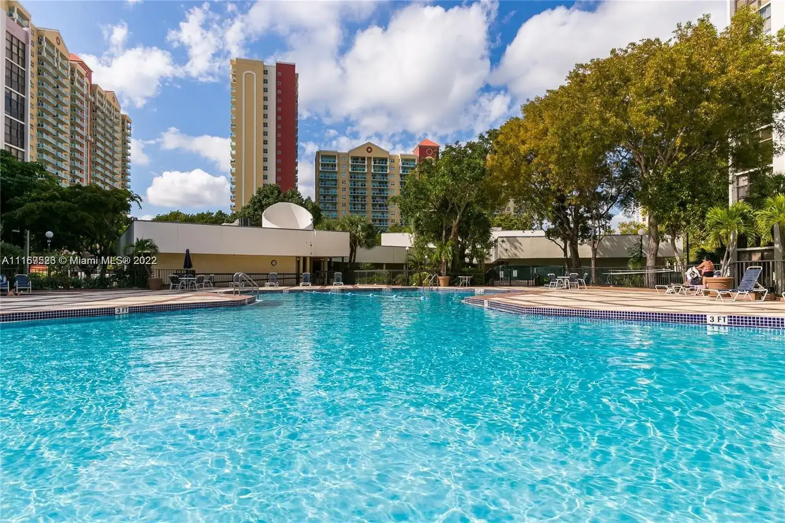 17021 N Bay Rd # 318, Sunny Isles Beach FL 33160 photo 4
