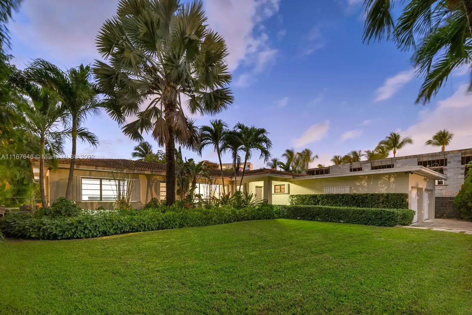 9250 Bay Dr, Surfside FL 33154 photo 3