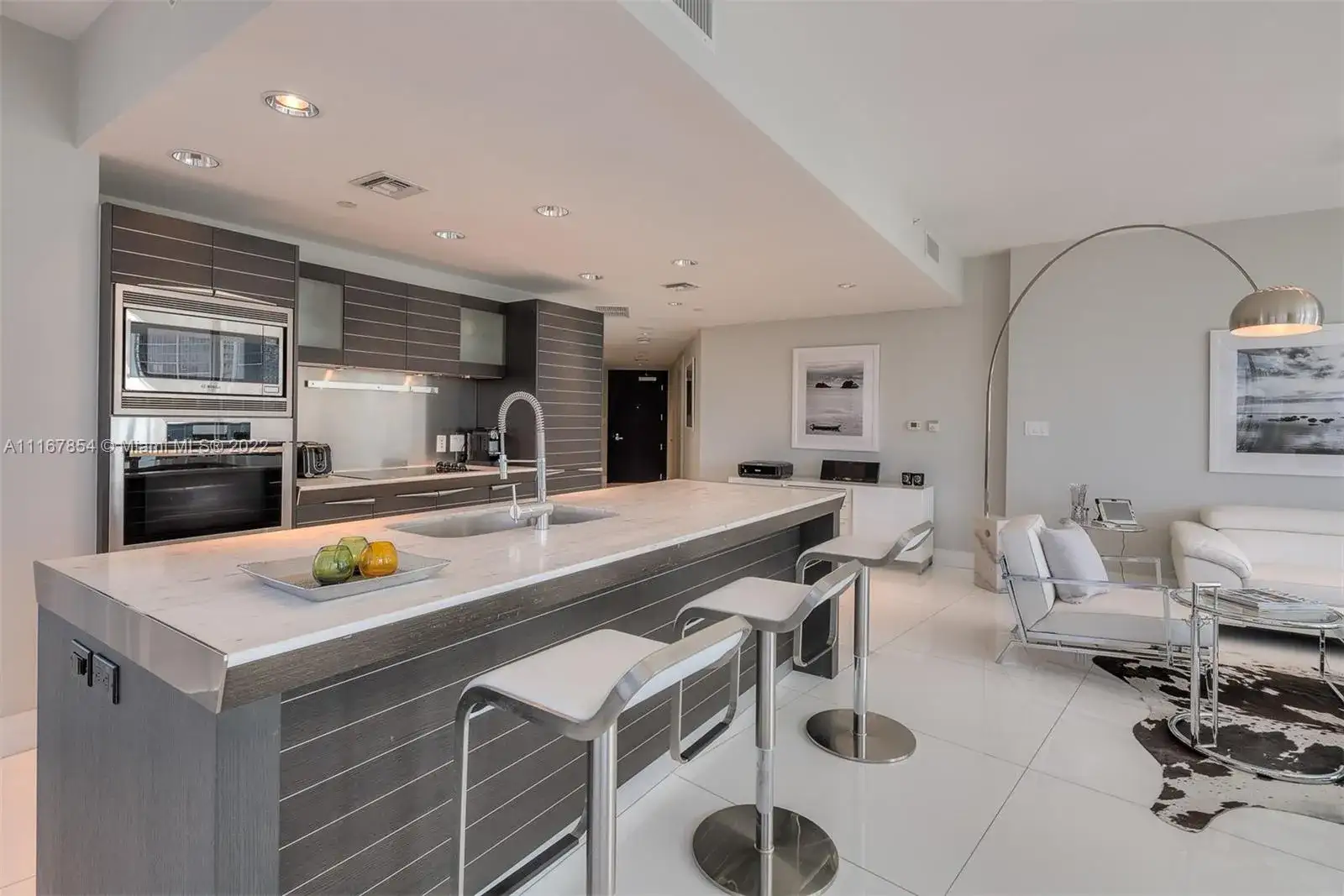 200 Biscayne Boulevard Way # 4202, Miami FL 33131 photo 5