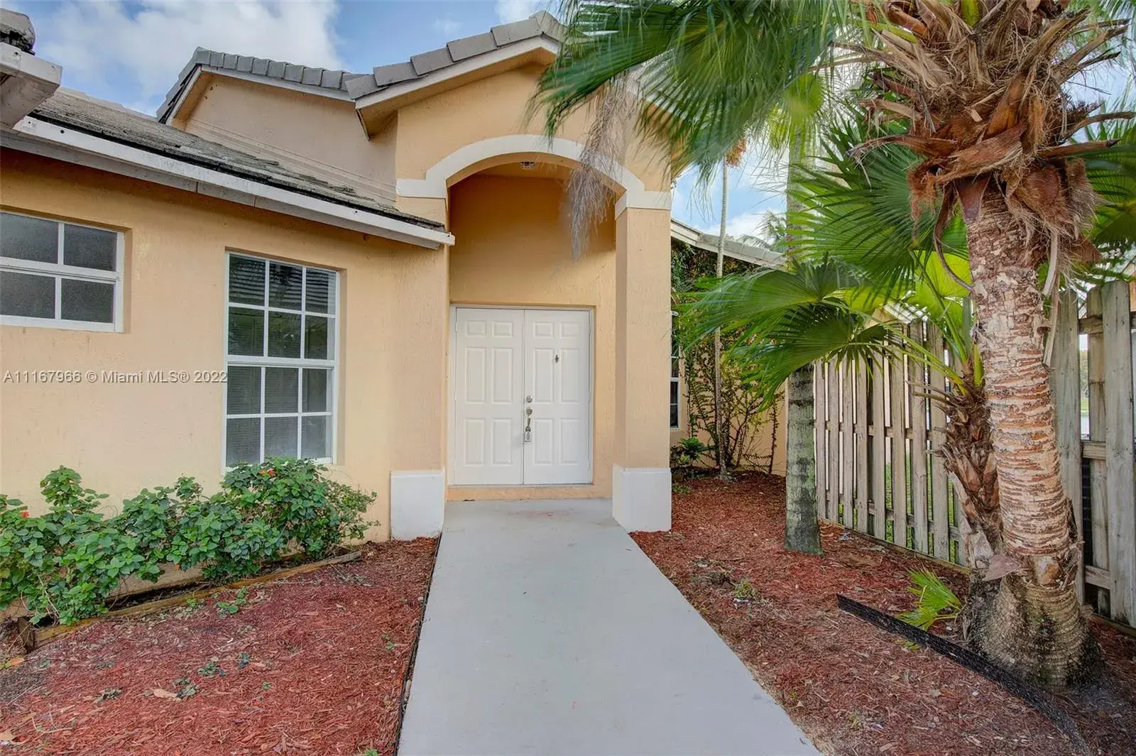 14520 SW 123rd Pl, Miami FL 33186