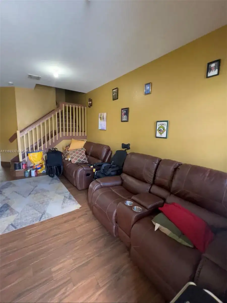 21424 NW 13th Ave # 21424, Miami Gardens FL 33169 photo 3