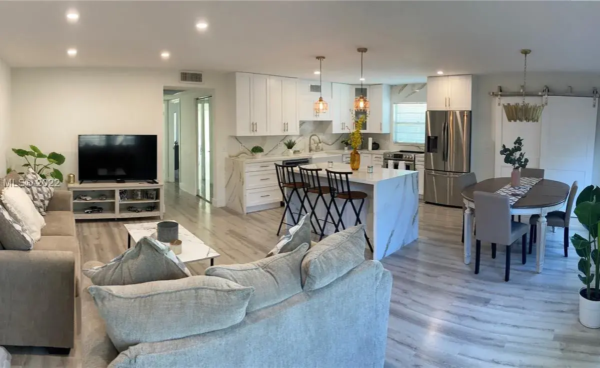 151 SW 134th Way # 214N, Pembroke Pines FL 33027