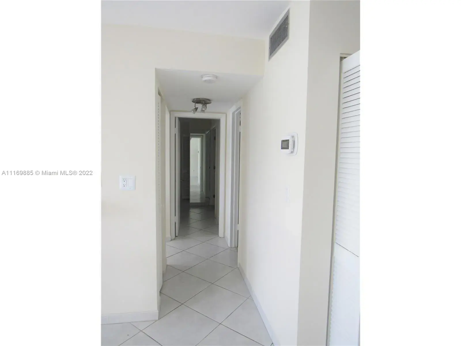 250 180th Dr # 352, Sunny Isles Beach FL 33160