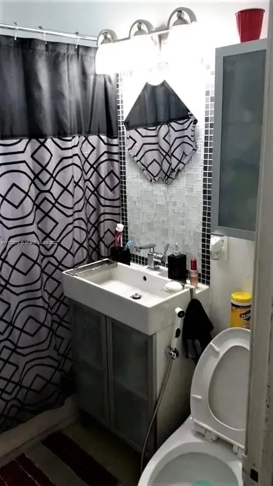 14860 Pierce St, Miami FL 33176 photo 3
