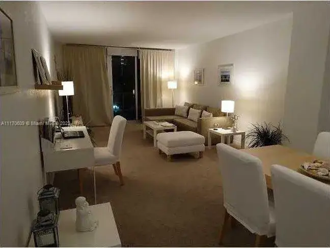 19370 Collins Ave # 207, Sunny Isles Beach FL 33160