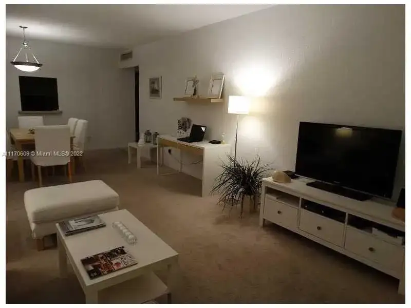 19370 Collins Ave # 207, Sunny Isles Beach FL 33160 photo 3