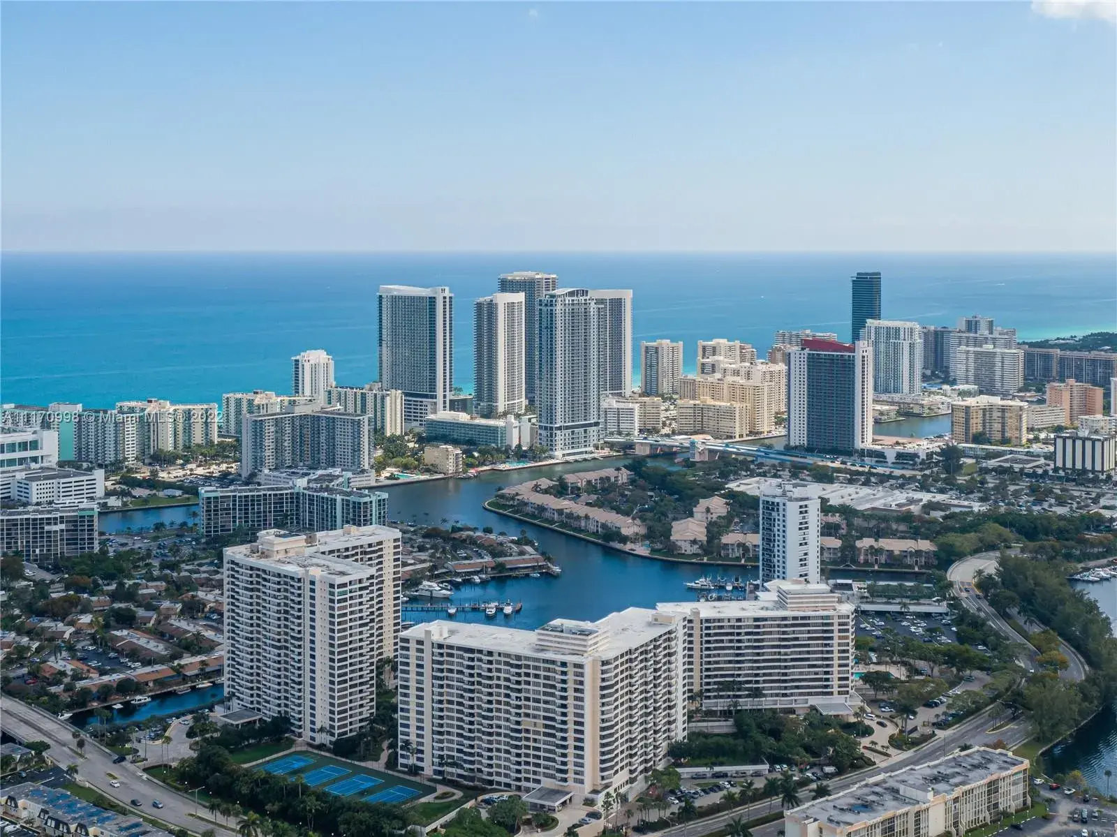 600 Three Islands Blvd # 1501, Hallandale Beach FL 33009