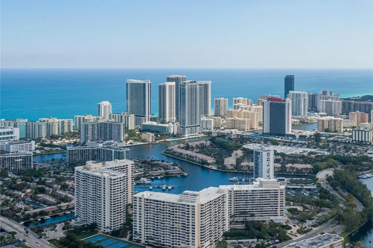 600 Three Islands Blvd # 1501, Hallandale Beach FL 33009