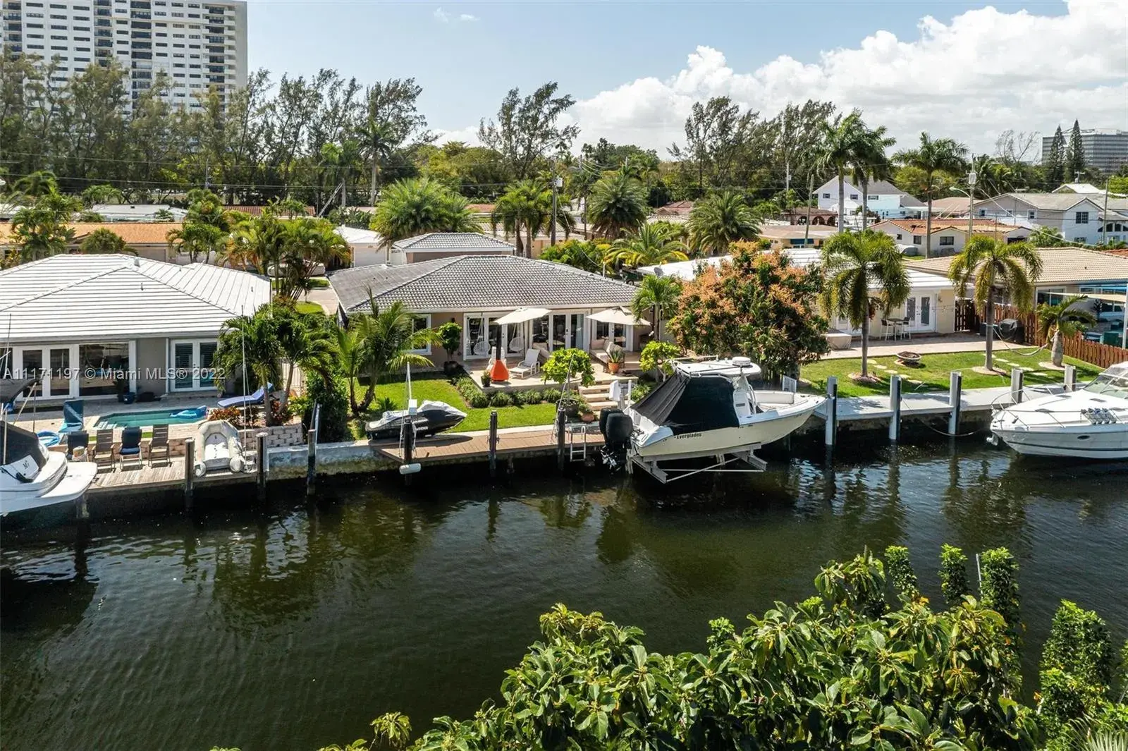 2503 SE 14th St, Pompano Beach FL 33062