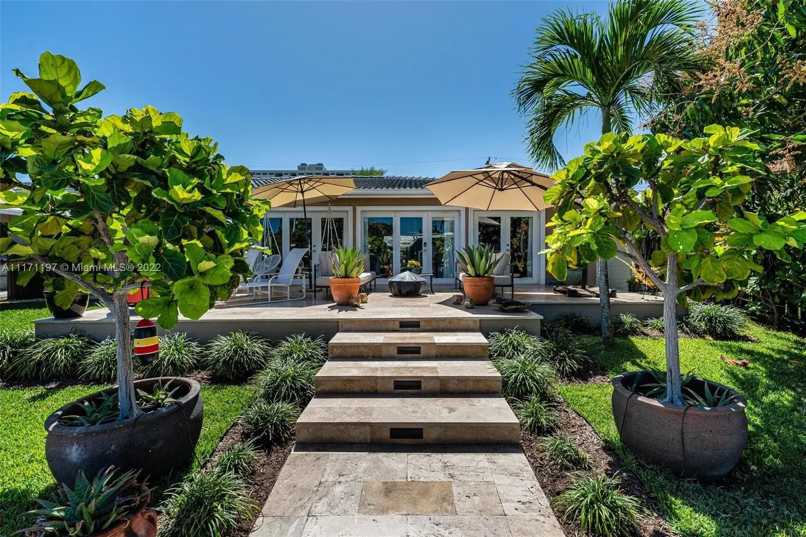 2503 SE 14th St, Pompano Beach FL 33062