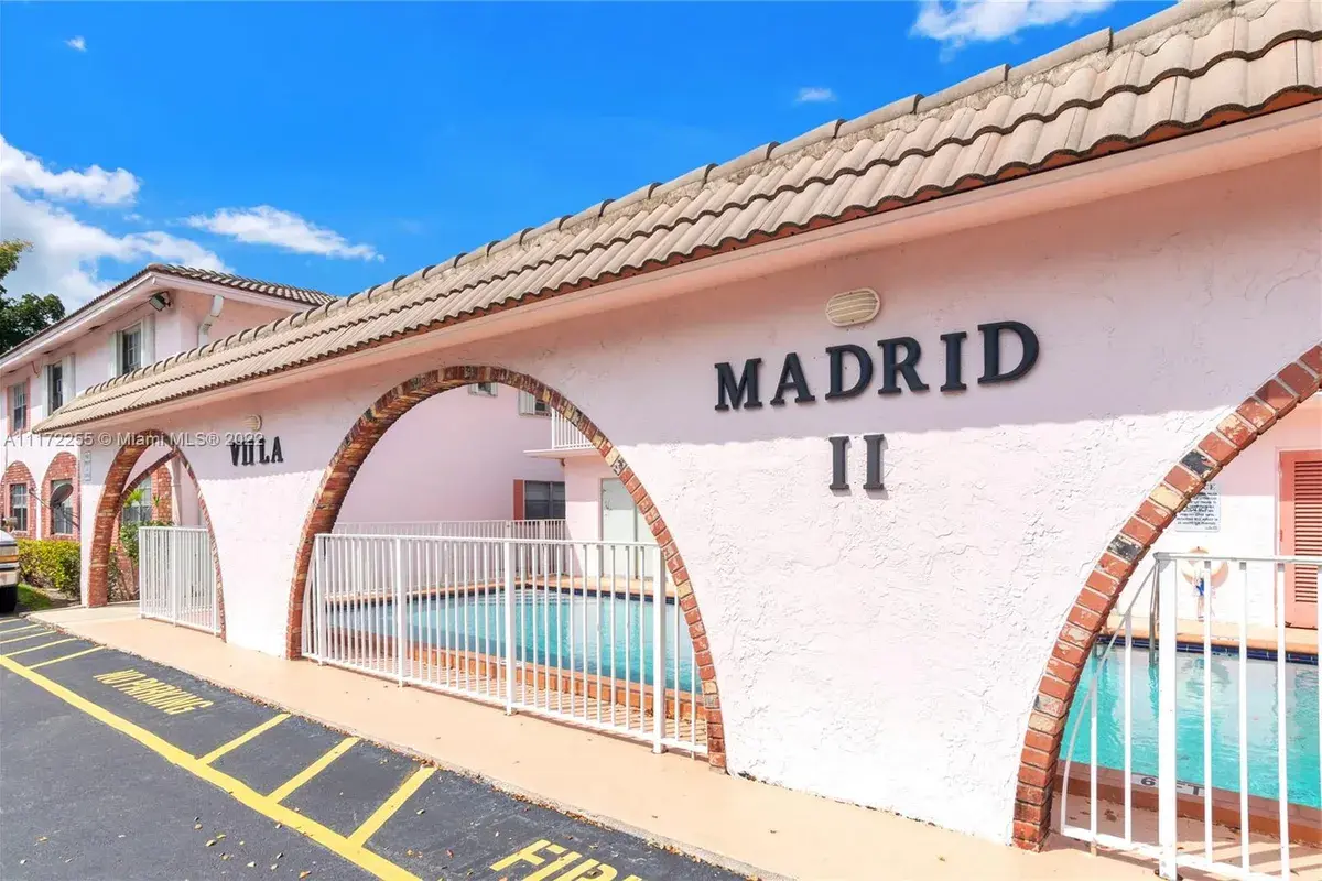 11131 Royal Palm Blvd # 14, Coral Springs FL 33065