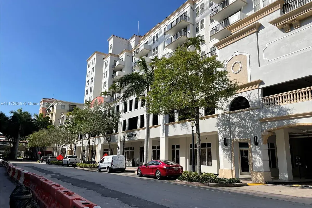 4100 Salzedo St # 511, Coral Gables FL 33146