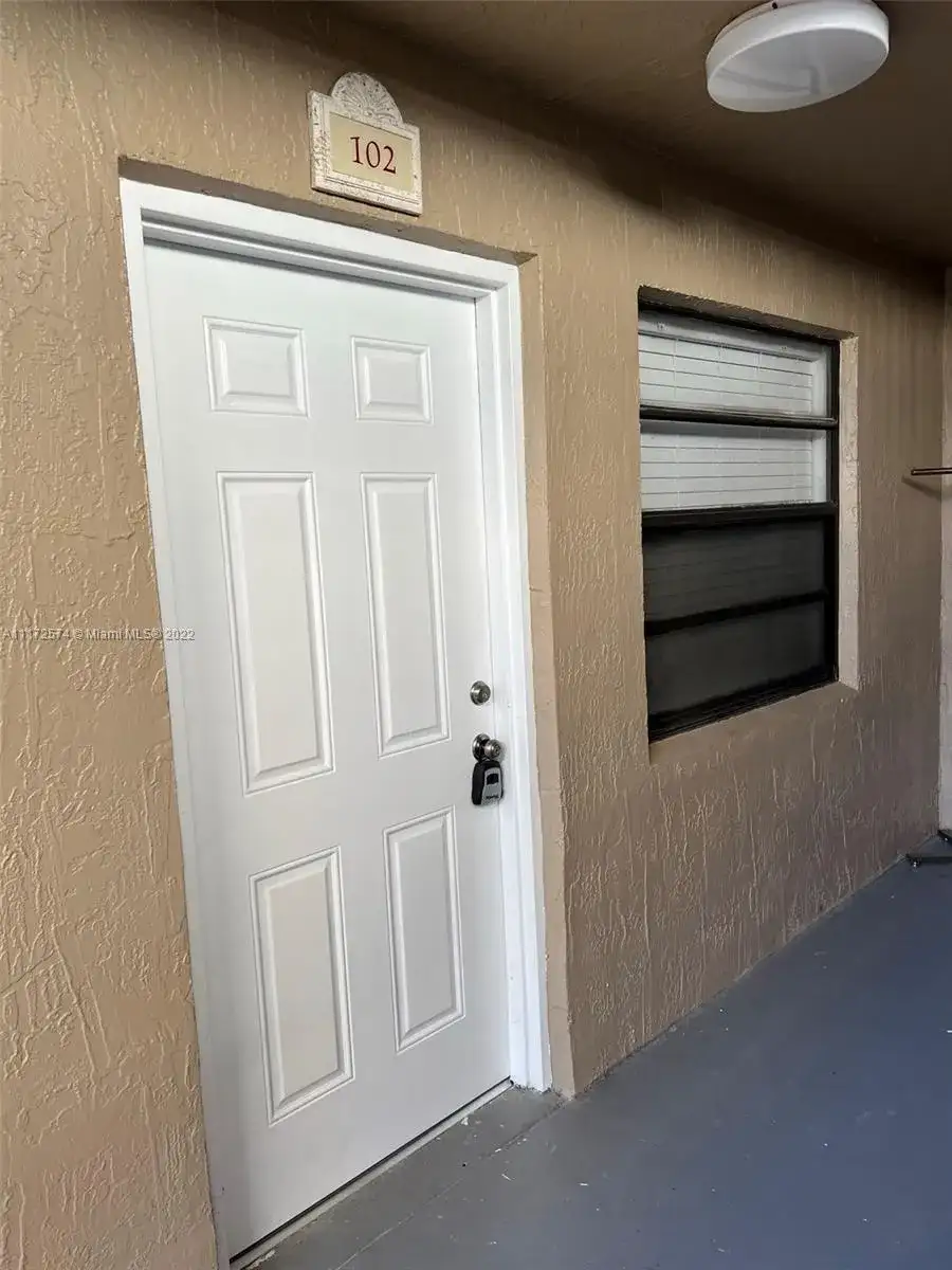 5960 W 25th Ct # 102, Hialeah FL 33016 photo 3