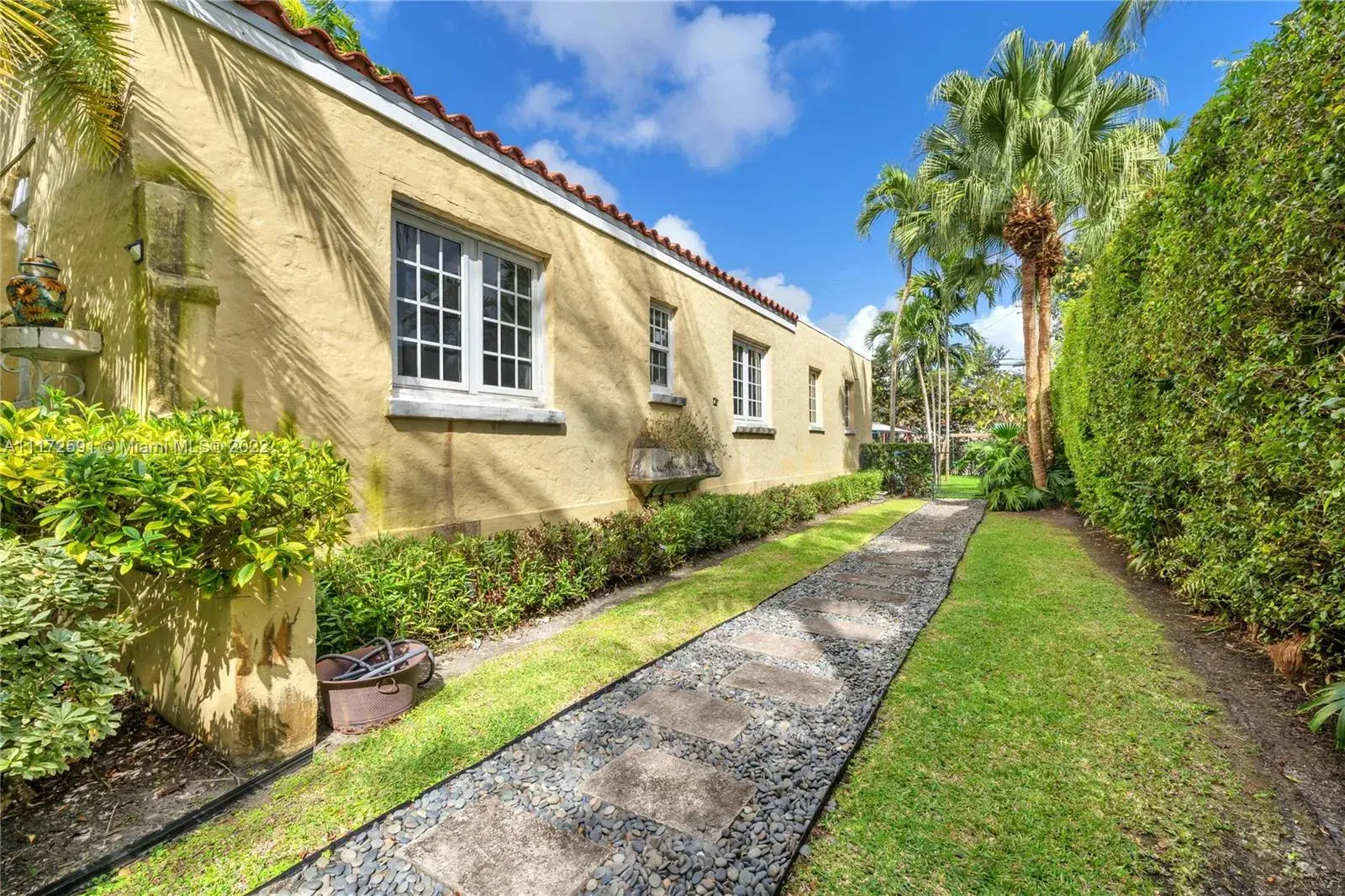 1209 Ferdinand St, Coral Gables FL 33134