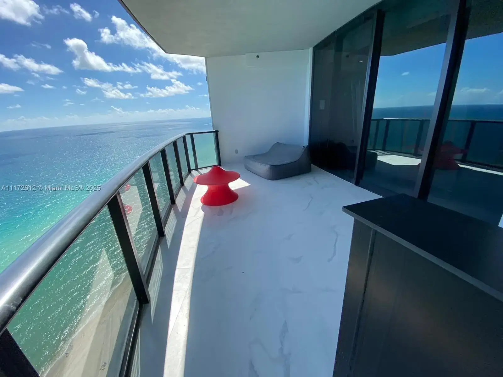 18555 Collins Ave # 2905, Sunny Isles Beach FL 33160 photo 3