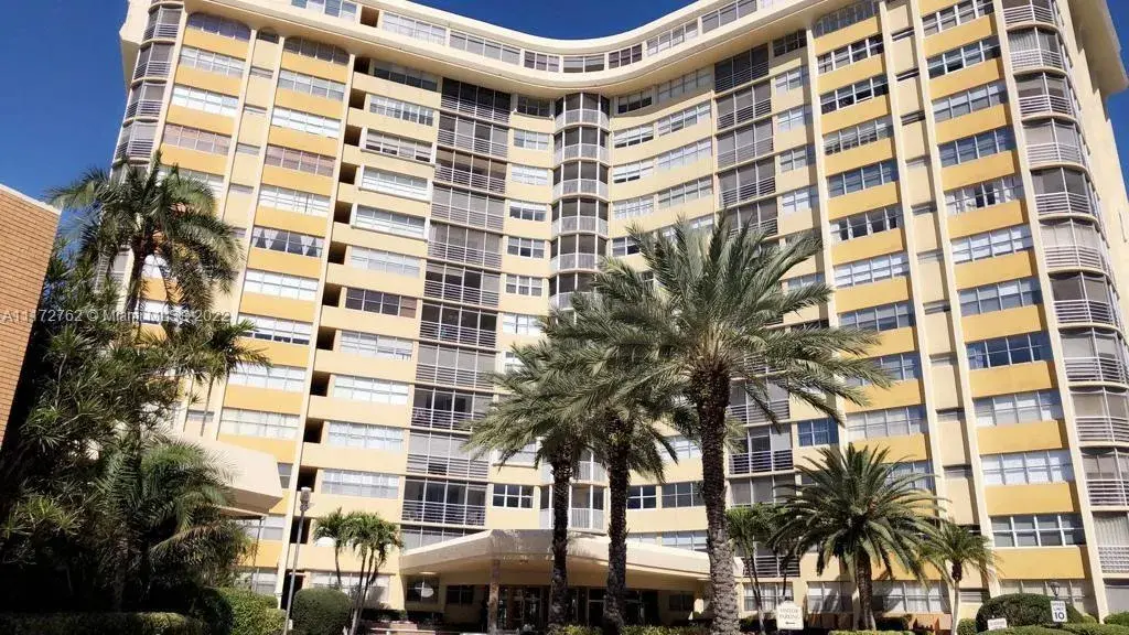 100 Golden Isles Dr # 1107, Hallandale Beach FL 33009