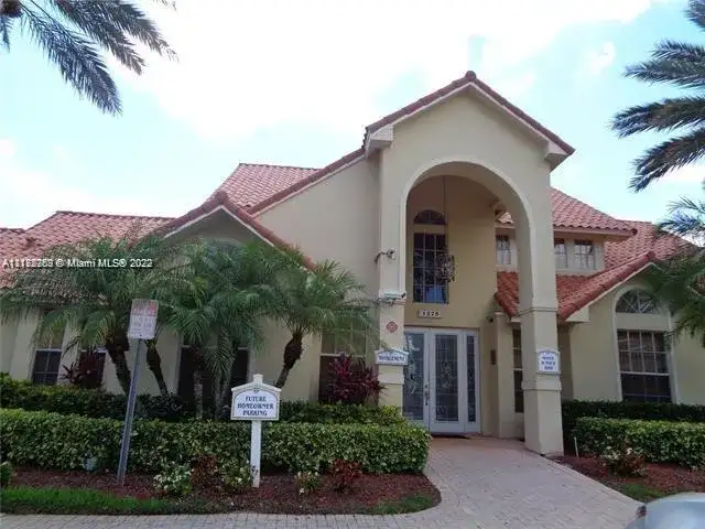 1237 SW 46th Ave # 816, Pompano Beach FL 33069 photo 2