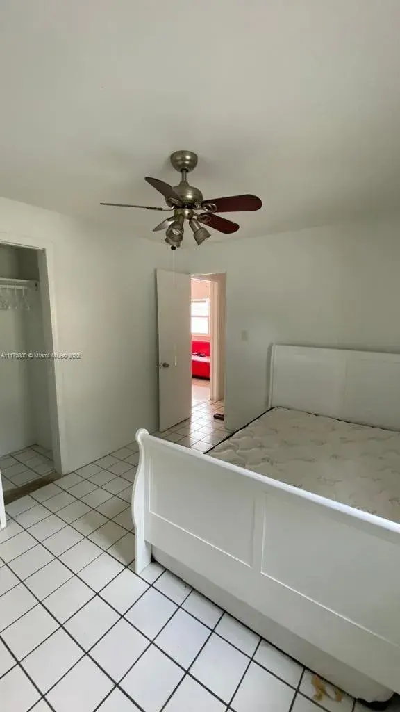 1838 Fillmore St # 3, Hollywood FL 33020