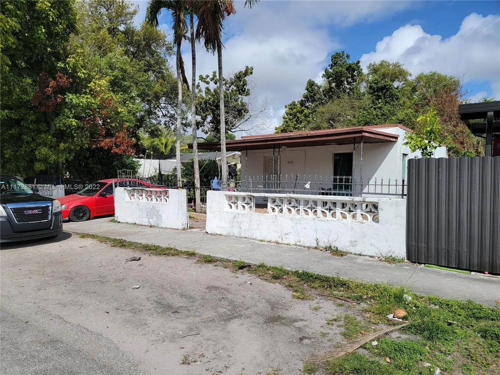 1869 NW 113th Ter, Miami FL 33167