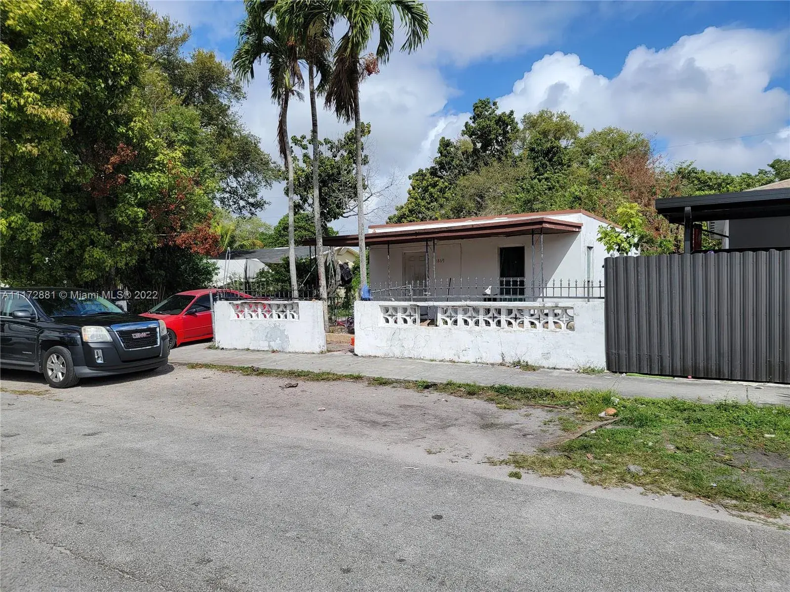 1869 NW 113th Ter, Miami FL 33167