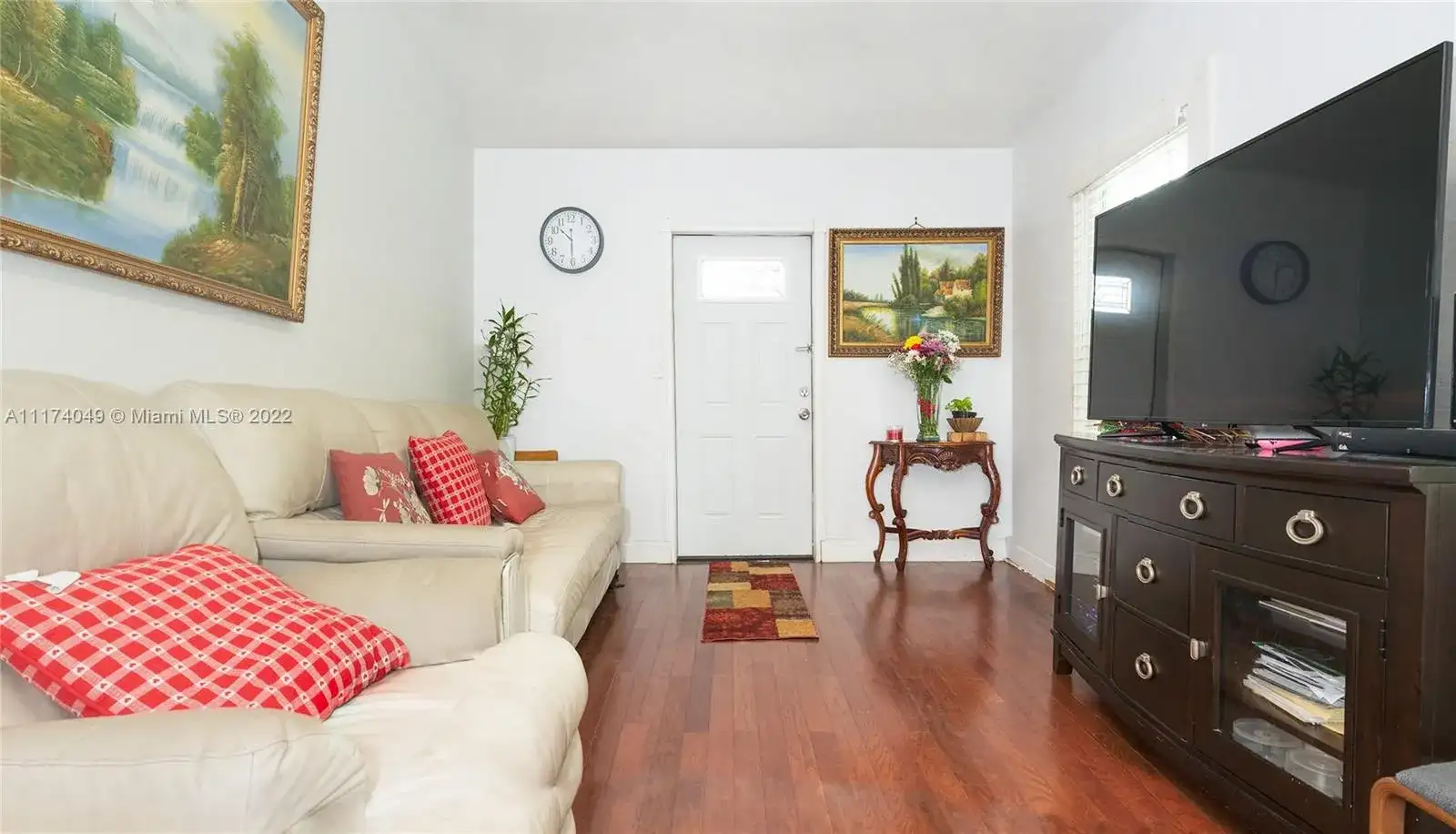 415 NW 7th st, Homestead FL 33030 photo 3