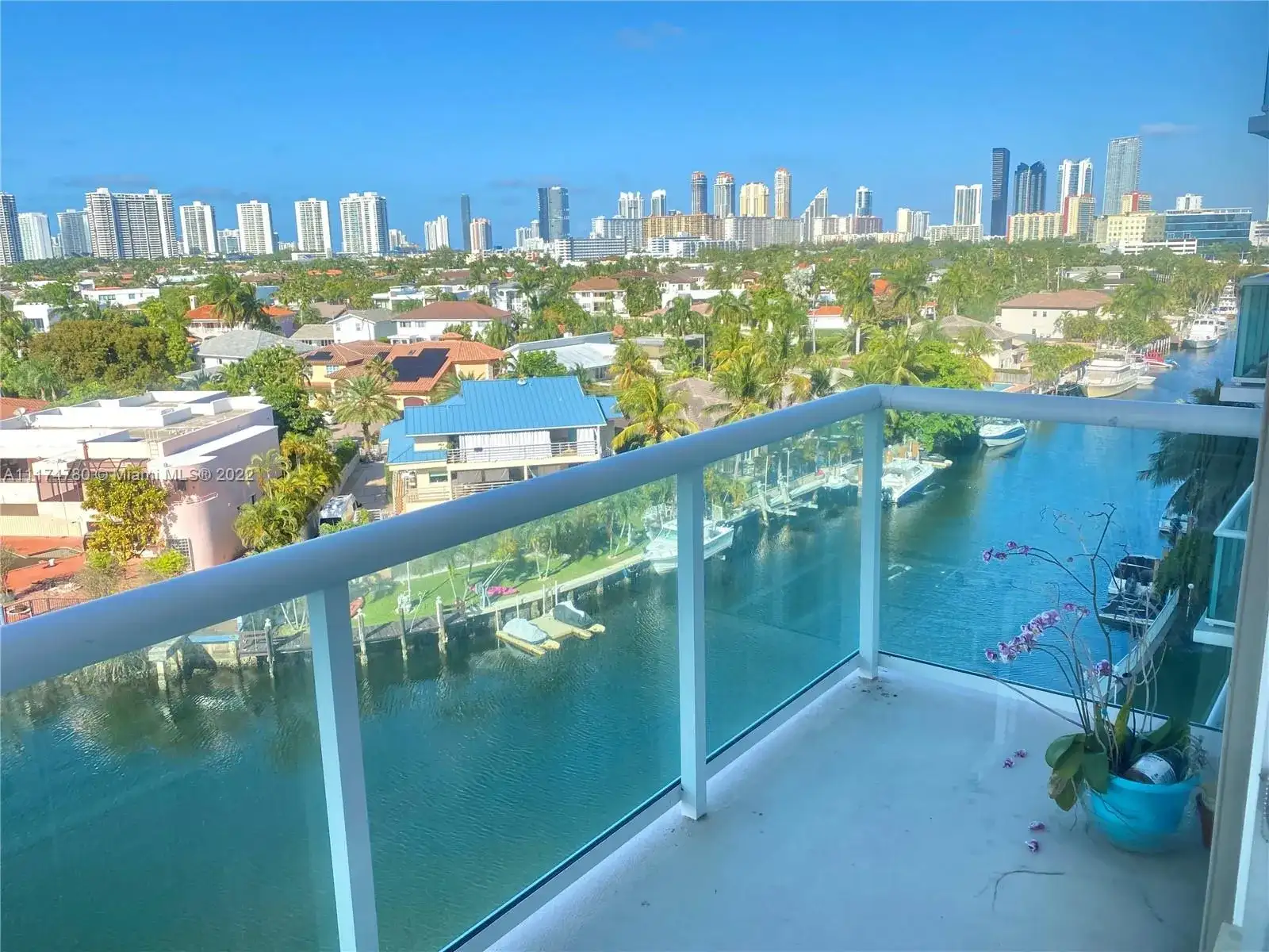 2841 NE 163rd St # 803, North Miami Beach FL 33160 photo 3