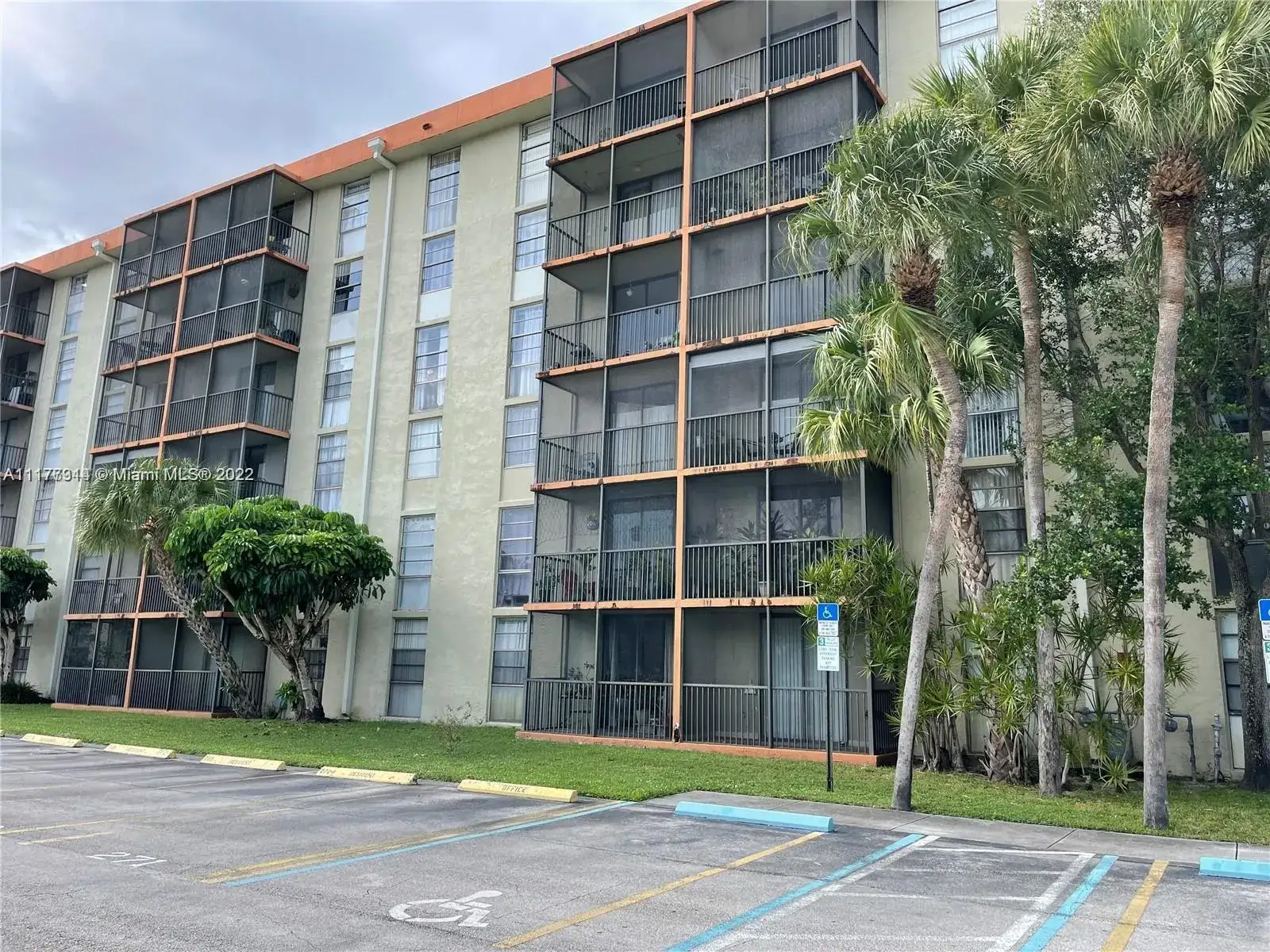 16851 NE 23rd Ave # A409, North Miami Beach FL 33160