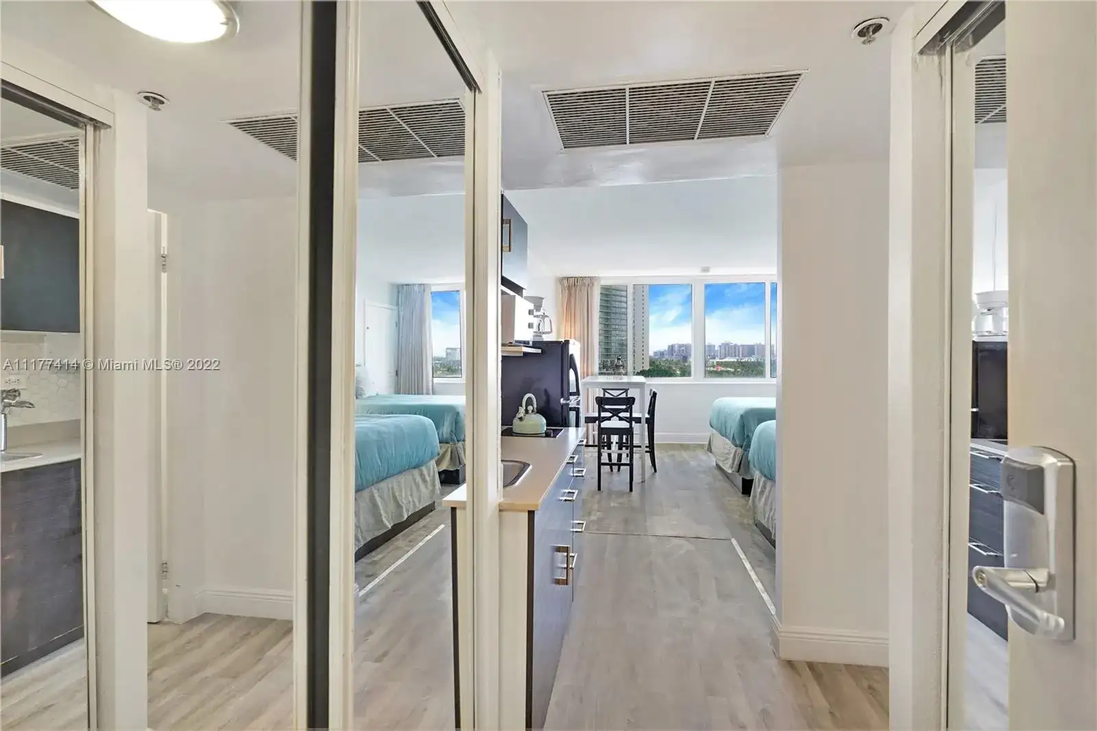 19201 Collins Ave # 743, Sunny Isles Beach FL 33160 photo 2