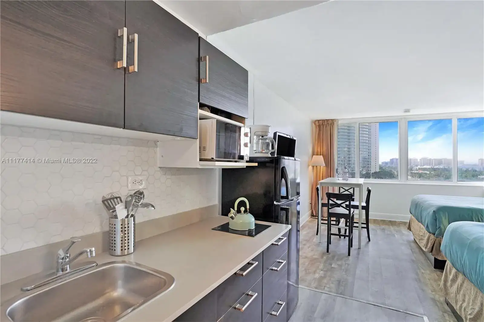 19201 Collins Ave # 743, Sunny Isles Beach FL 33160 photo 3